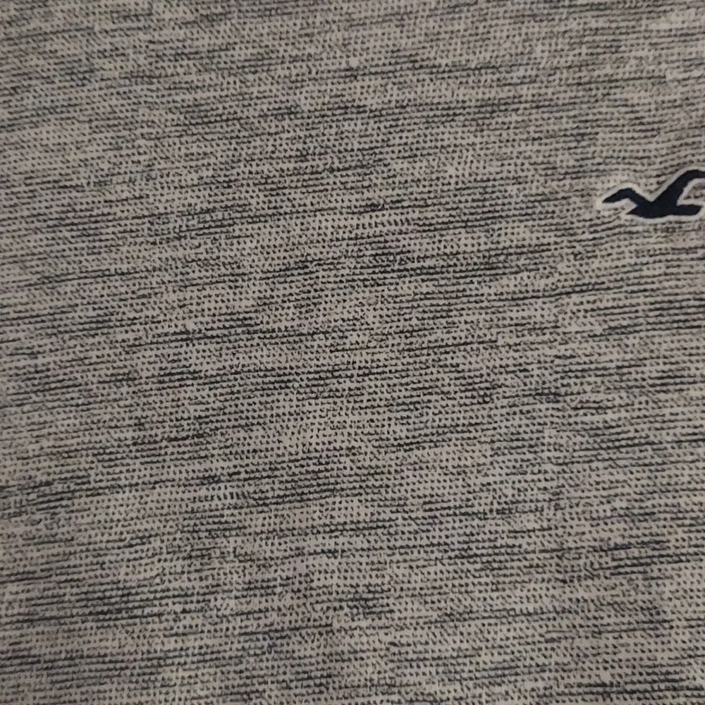Hollister Mens Gray/Black Must Have Collection Cotton T Shirt SZ S